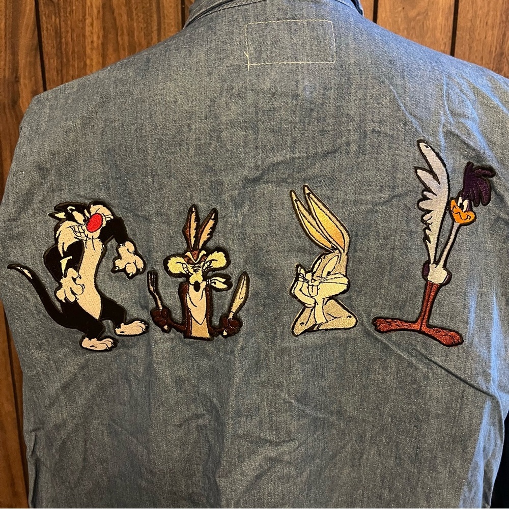 Vintage 1992 Top Line USA Warner Bros Looney Tunes Embroidered Denim Shirt Sz L - Picture 4 of 6